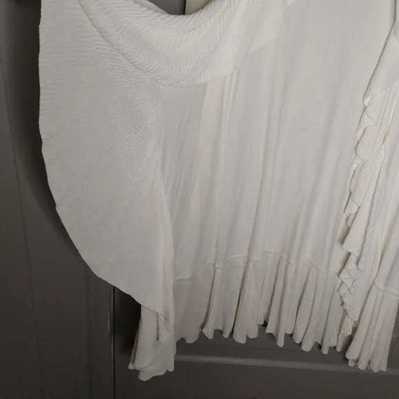 2/$30 Suzy Shier Tunic Cardigan - Picture 2 of 6